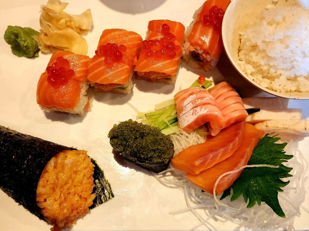 Sashimi & Sushi Plate